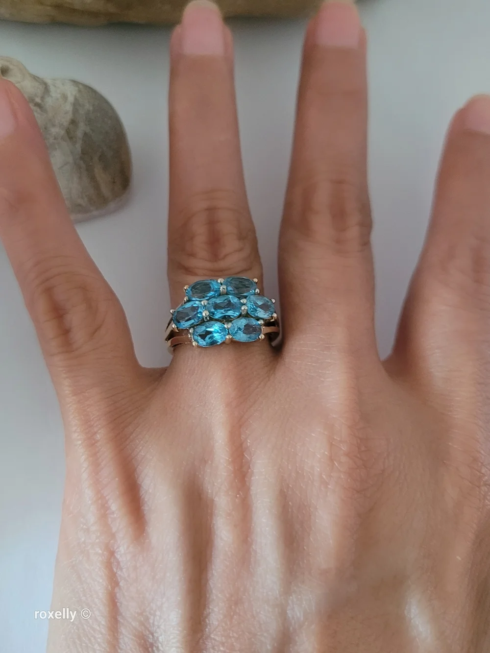 14K Yellow Gold Blue Topaz Cocktail Ring Size 6.5 - Solid Gold!